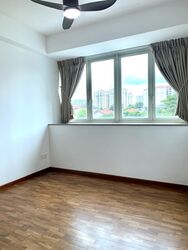 Queens (D3), Condominium #380458991